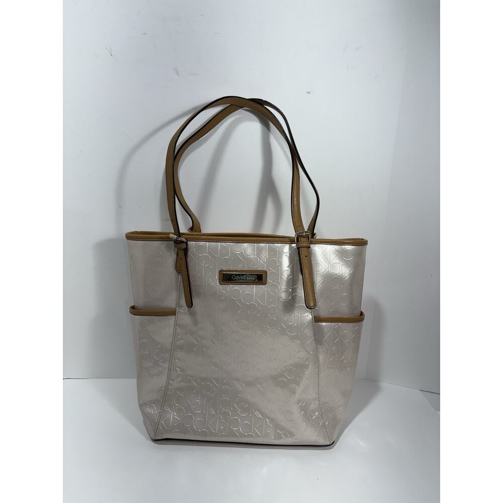 Calvin Klein Signature Tote Shoulder Bag Mirror Off White CK Monogram‎ Print